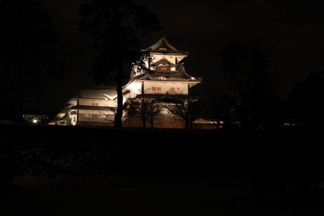 歴史情緒溢れる金沢の夜景巡りスポットはここ 旅レポ動画付きで解説 川島琴里オトナ女子のワガママ旅レポ